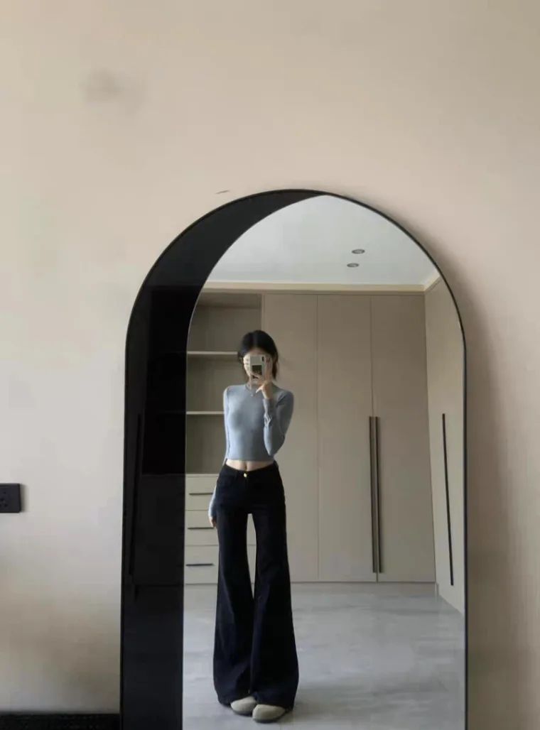 High Waist Loose Fit Bell Bottom Jeans Women's Black Slimming Denim Pants Spring 2025 Fashion Trend Wide Leg Casual Trousers