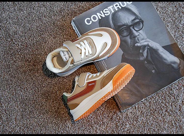 Children's Spring New Leather Upper Sneakers Middle Large Children's Casual Shoes Boys and Girls Soft Sole Students Tennis Shoes