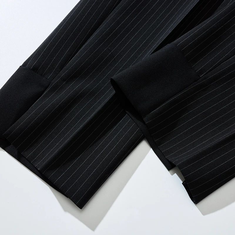 Calça Casual Masculina Listrada Preta Nova de Verão 2025, Calça Slim da Moda na Altura da Panturrilha, Tamanhos 28-35
