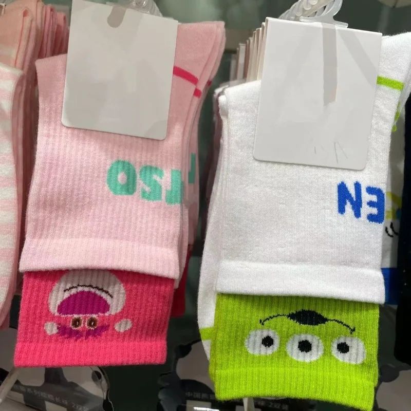 Disney Lotso Socks Women Breathable Cotton Casual Sports Sock Girls Student Autumn Winter Kawaii Mid Tube Skateboard Socks Gift