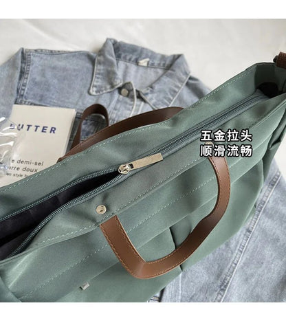 Designer Women's Tote Bag Spacious Nylon Handbag Multiple Pocket Large Capacity Commuting Shoulder Bag Lightweight Shopping