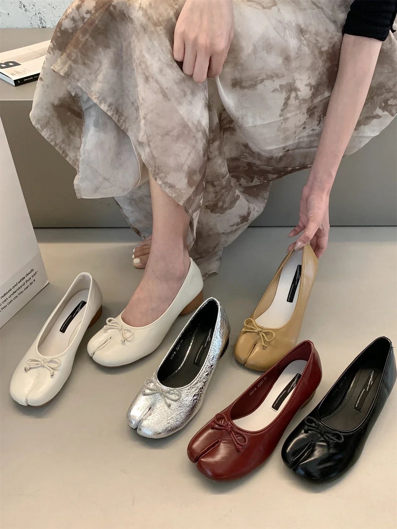 Tabi Shoes Ballet Falts Leather Ballerina Shoes For Women Split Toe Flats Tabi Shoes Slip On Soft Bottom Moccasins with Bowknot