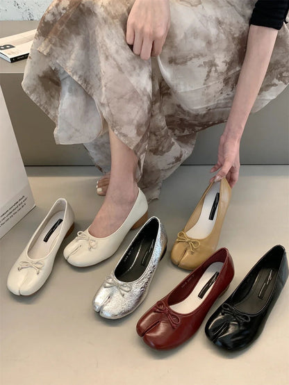 Tabi Shoes Ballet Falts Leather Ballerina Shoes For Women Split Toe Flats Tabi Shoes Slip On Soft Bottom Moccasins with Bowknot