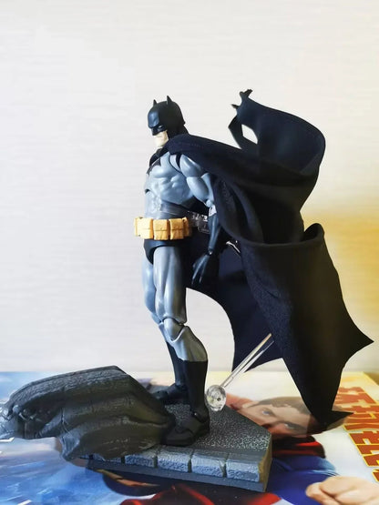 NOVO CT Toys Hush Batman Mafex 126 Boneco de Ação Batman DC Liga da Justiça Estatueta Coleção O Cavaleiro das Trevas Presente Brinquedo Infantil