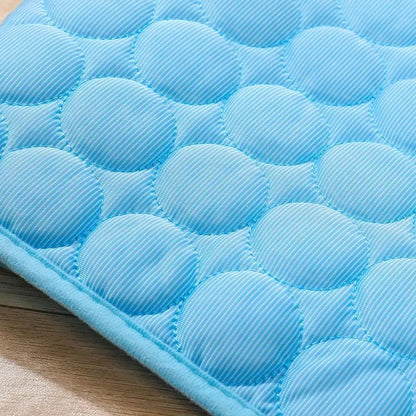 Almofada de resfriamento para cães Tapete de verão para cães Gatos Cobertor Sofá Respirável Cama para cães Tapete de verão para cachorros Capa para assento de carro Suprimentos para animais de estimação