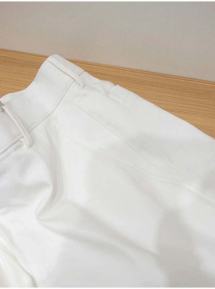 BC Elastic, comfortable and breathable summer men's versatile casual loose white shorts