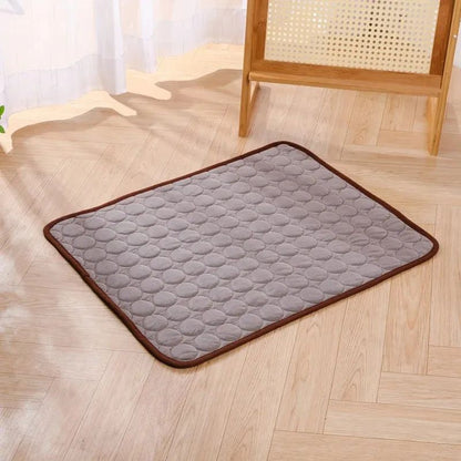 Almofada de resfriamento para cães Tapete de verão para cães Gatos Cobertor Sofá Respirável Cama para cães Tapete de verão para cachorros Capa para assento de carro Suprimentos para animais de estimação