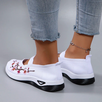 Women's Summer Casual Sneakers - Breathable Mesh Flats for All-Day Comfort