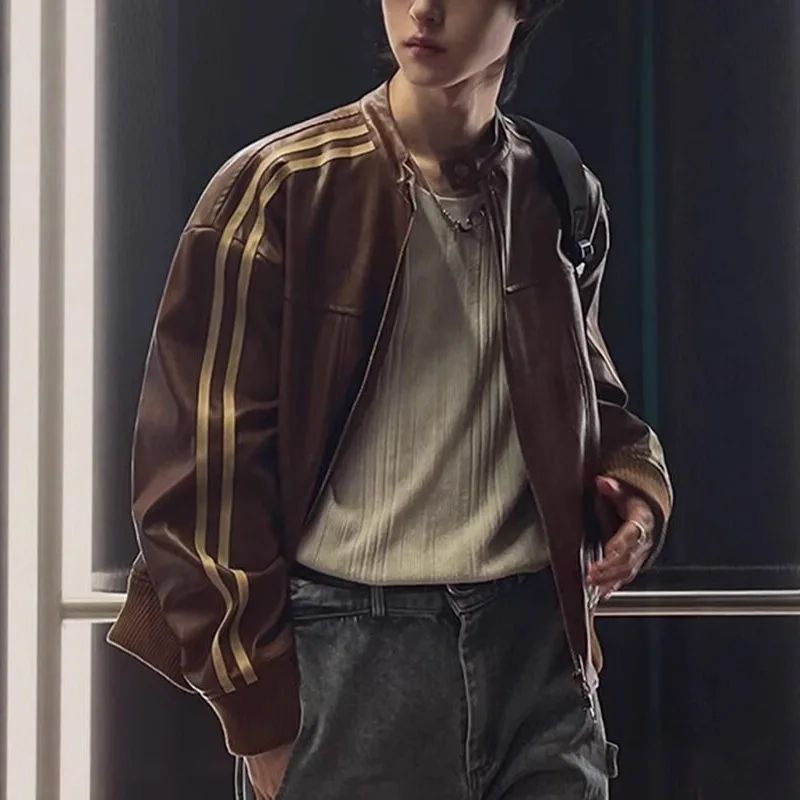 Loose Fit Men's Biker Leather Jacket Stripe Patchwork Stand Collar Casual Outerwear Façade Mixed Material Chinese Production