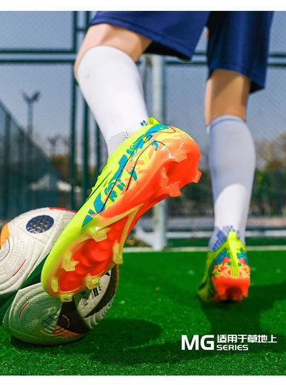 New Men Football Boots Training Long Spikes Soccer Shoes Sneakers Original  Drop Shipping Futsal Cleats Match Ultralight Indoor