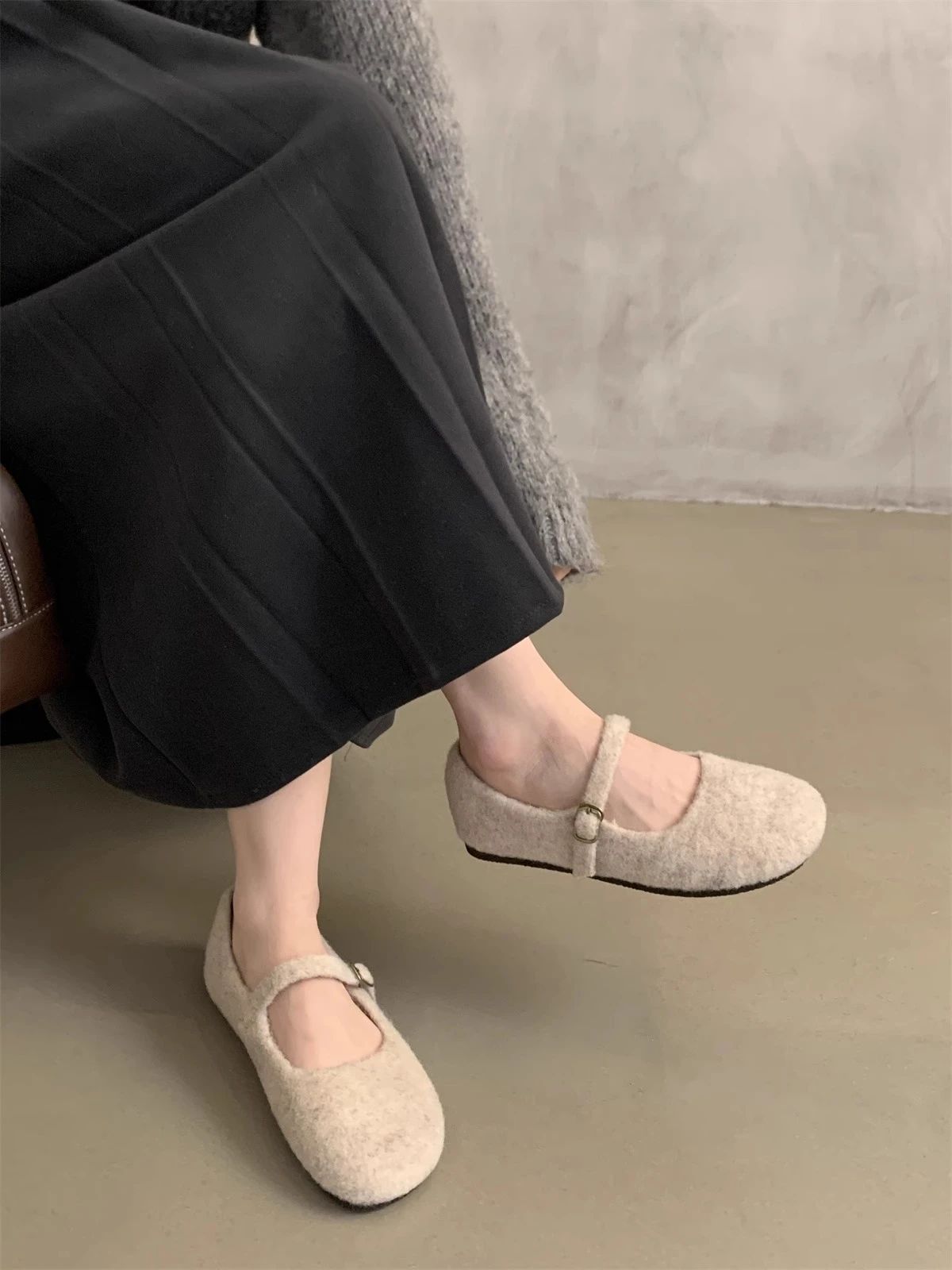 Fashion Square Toe Fleece Flet Ballet Flats Woman Winter Warm Wool Mary Jane Shoes Ladies Brand Design Elegant Plush Loafers