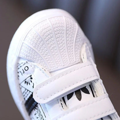 Children's Sneakers Kids Fashion Design White Non-slip Casual Shoes Boys Girls Hook Breathable Sneakers Toddler Outdoor Shoes