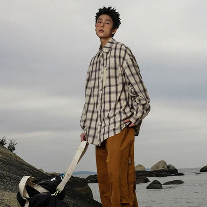 Autumn Y2K Vintage Plaid Shirts For Men Long Sleeve Button Up Blouse Korean Fashion Zip Pocket Cargo Shirt Streetwear Clothes