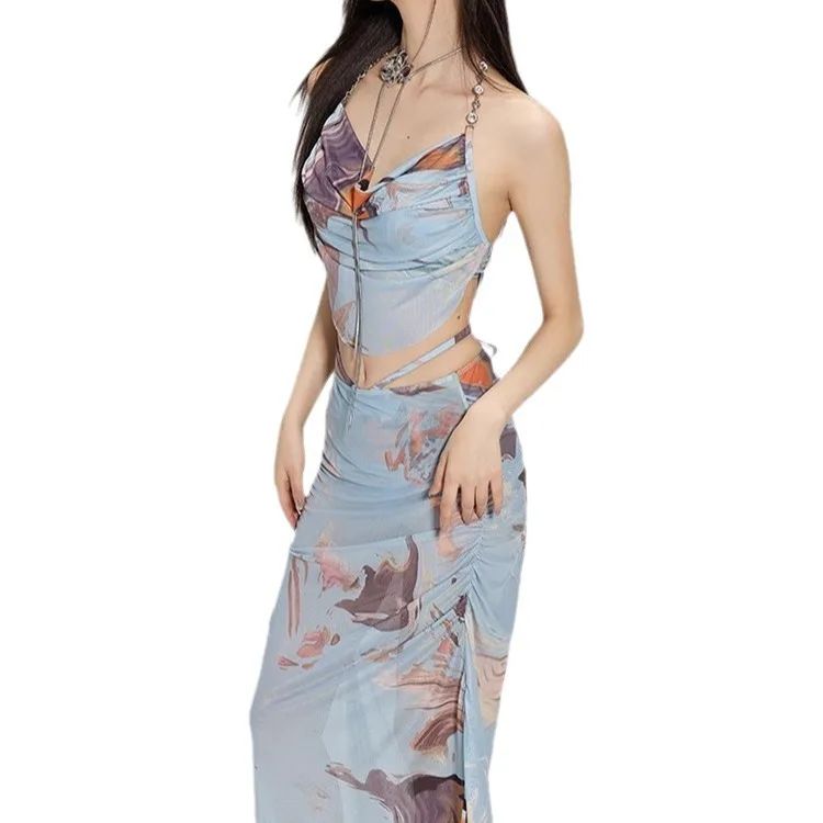 2024 New Three-Piece Bikini Set Beach Vacation Hot Spring Trip Slimming Long Skirt Separate Swimsuit Meat Concealing Photography
