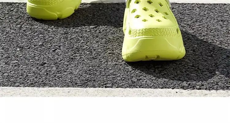 Chunky Platform Clogs Sandals Women 2025 Summer Soft Thick Bottom Beach Garden Shoes Woman Slide Non Slip Eva Wedge Slippers