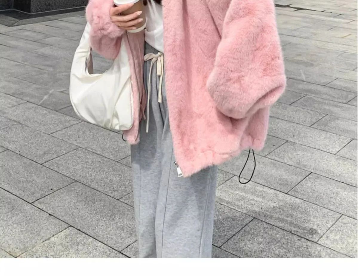 Winter New Short Fur Lined Leather Jacket Women's Hat Integrated Eco-friendly Lamb Fur Vest Women's Regular Style Coat