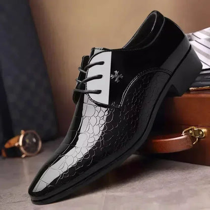 Pointed Toe Dress Plus Size Shoes Newest Italian Oxford Shoes for Men Classic Derbies Luxury Patent Leather Wedding Shoes
