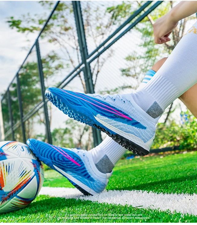 Society Cleats Men Soccer Shoes Professional Boys Football Boots Indoor Original Football Field Boots Sneakers Training Fast