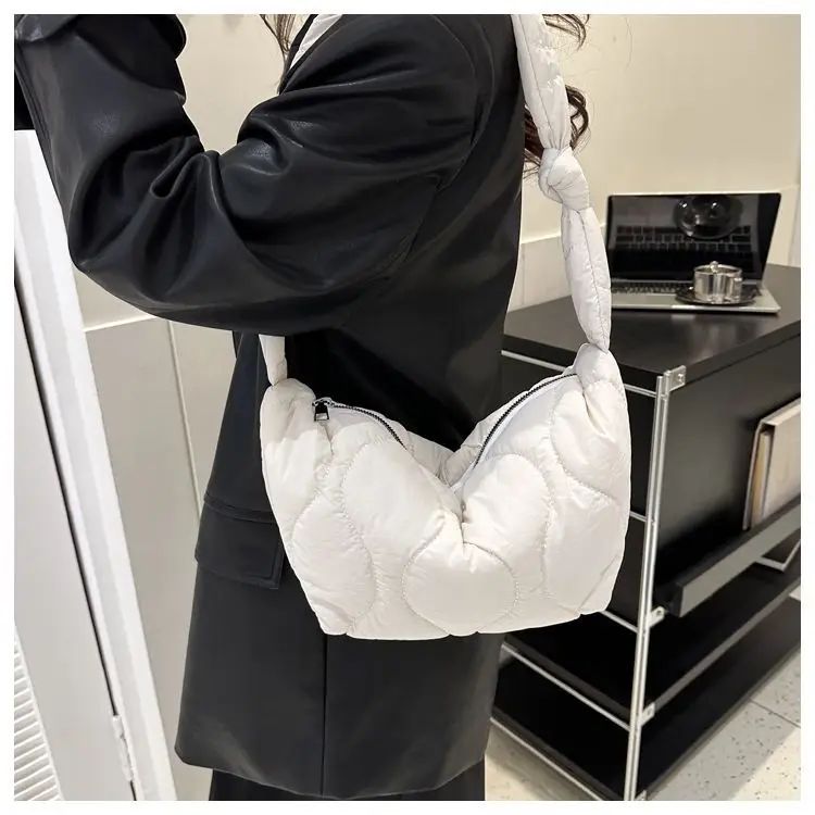 Puffer Shoulder Bag for Women Soft Down Cotton Padded Tote Handbag Purse Quilted Cross Body Bag Solid Color Bubbles Cloud Bag