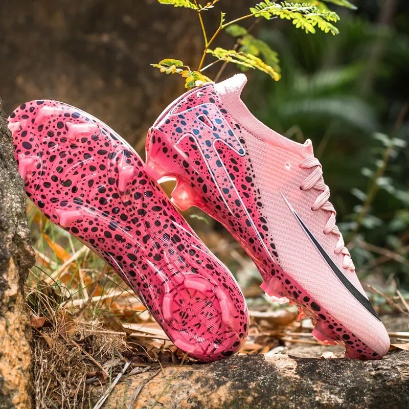 New Men Women Professional Football Boots Cleats Grass Training Match Sport Soccer Shoes FG/TF Ultra-light Non-slip Unisex