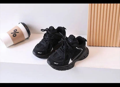 Kids Casual Running Shoes with Thick Soles Boys Girls Fashion Versatile Sports Shoes 2024 New Children Mesh Breathable Sneakers