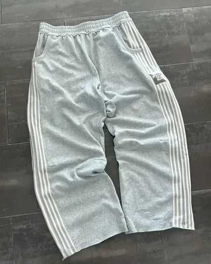Calça de Moletom Y2K Masculina Feminina Gótica Hip Hop Americana com Patch de Letras Y2K Dupla Camada Larga Elástica na Cintura Calça Jogger Casual
