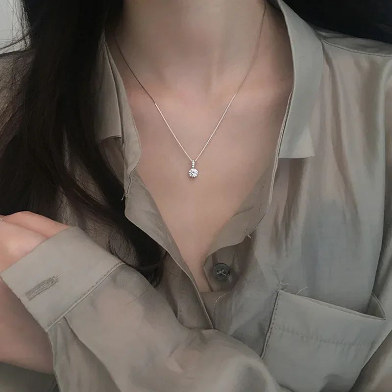 Colar de Prata Esterlina 925 com Zircônia Redonda Estilo Minimalista Charm Choker Pingente Presente de Festa para Joias Finas Femininas