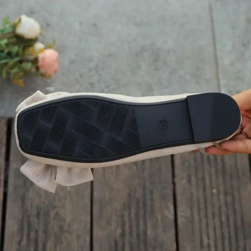 Women's Flat Shoes 2025 Hot Sale Ladies Slip on Flats Outdoor Women Round Toe Bow Tie Soft Bottom Plus Size Shallow Shoes Female