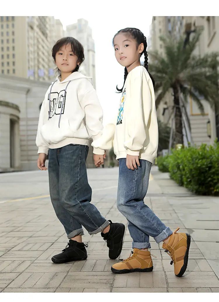 Waterproof Kids Barefoot Snow Boots 2025 New Wide Toe Winter Warm Fur Lined Shoes for Boys Girls Cold Weather Outdoor Sneakers