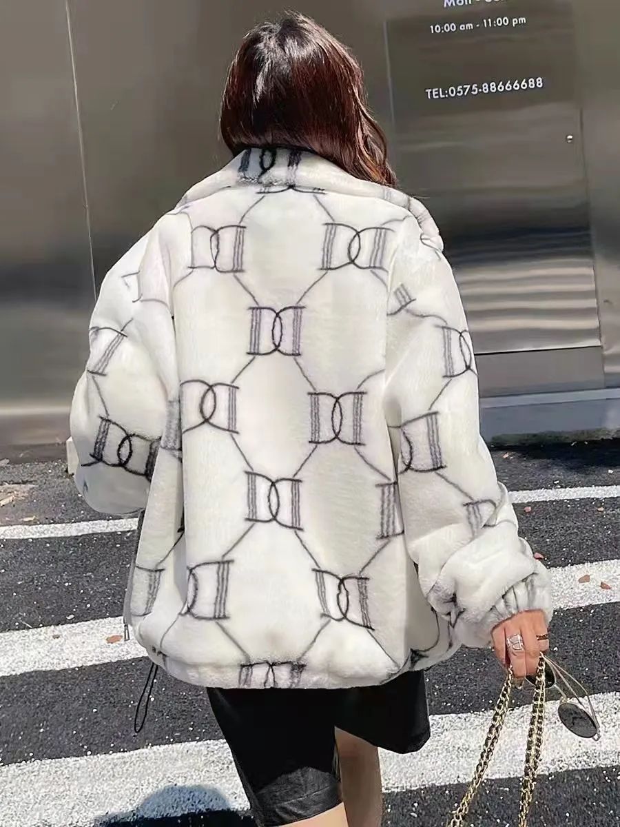 Ladies Thickened Cotton Lamb Fur Jacket Korean Style Winter Outerwear Loose Versatile Trendy Coat Warm Comfortable Soft Material