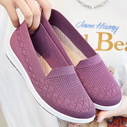 Spring Summer Breathable Knitted Flats for Women 2025 Comfortable Slip On Mom Shoes Woman Slip On Non Slip Casual Sneaker Female
