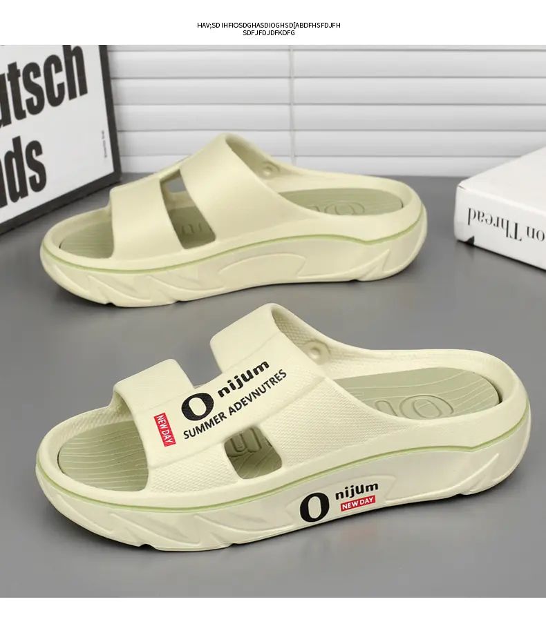 New Summer Men Massage Slippers Sides Indoor Outdoor Sandals Soft Sole Slides Male Flip-flops Men's Sandals Beach Casual Shoes