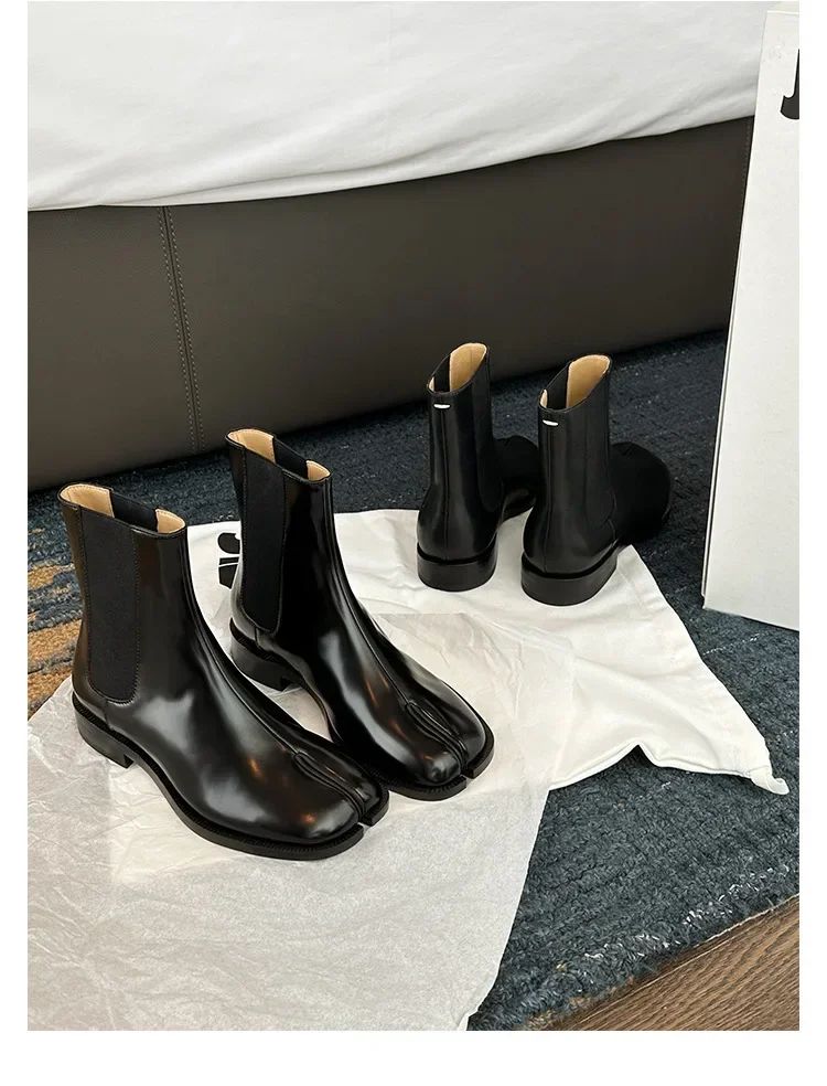 2025 Stretch Slip On Chelsea Boots Woman Split Toe Low Heels Ankle Botas Feminina Tabi Shoes Winter Patent/Matte Leather Botines