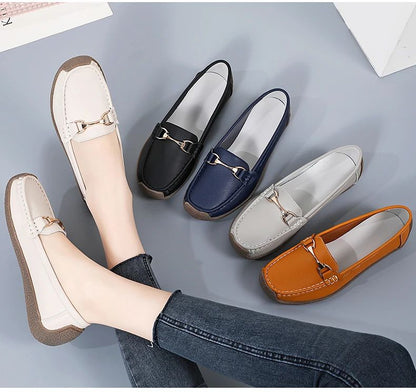 Vulcanize Women Shoes Flats Leather Moccasins Sneakers Designer Shoes for Women Slip-on Loafers Female Boat Shoes Big Size 43