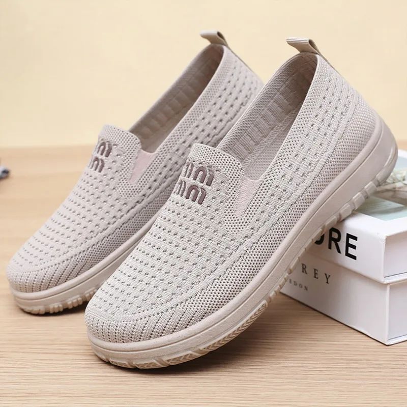 Women's Shoes Summer 2025 Breathable Single Shoes with Soft Sole Thick Sole Casual Cloth for Women Free Shippiing Shoes