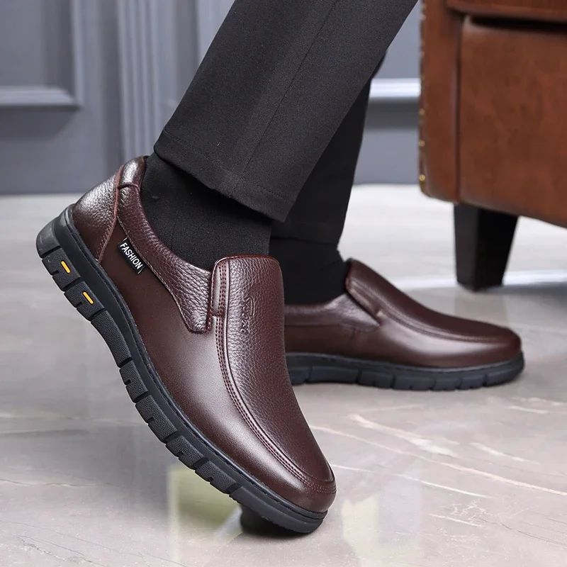 Winter Warm Men Casual Shoes Genuine Leather Breathable Man Loafers High Quality Mens Formal Dress Shoes Slip on Driving Shoes