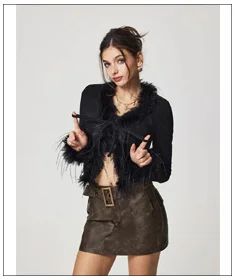 Benuynffy Solid V-neck Lace Up Tops Women's Summer Y2k Streetwear Fashion Crop Top 2025 New Sleeveless Casual Slim-fit Top