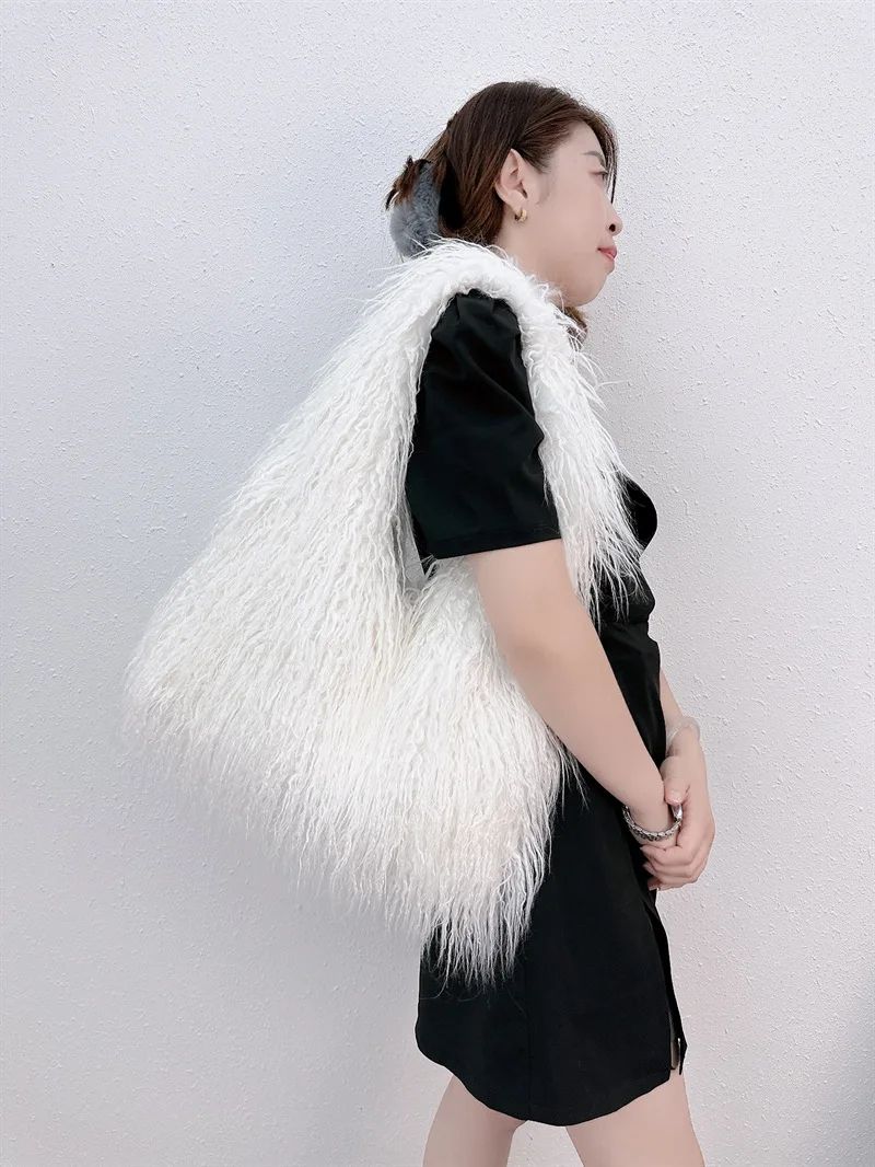 2025 NOVAS Bolsas de Ombro Pelúcia Lã Femininas Y2k Hot Girls Bolsa Saco com Cordão de Pele Sintética Moda Feminina Bolsas de Mão Peludas Tote