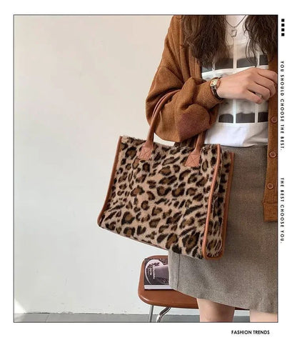 New Women Soft Plush Hand Bag New Winter Leopard Cow Print Tote Bags Female Pu Leather Underarm Bags Furry Fluffy Shoulder Bag
