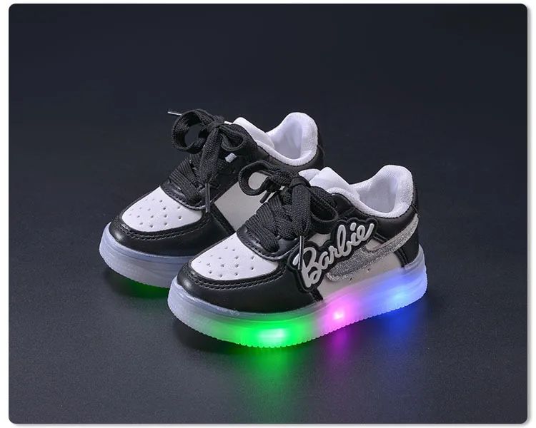 Girls Light-Emitting Sneakers Cartoon Board Shoes Breathable Breathable Leather Casual Shoes Fashion LED Shine Running Shoes