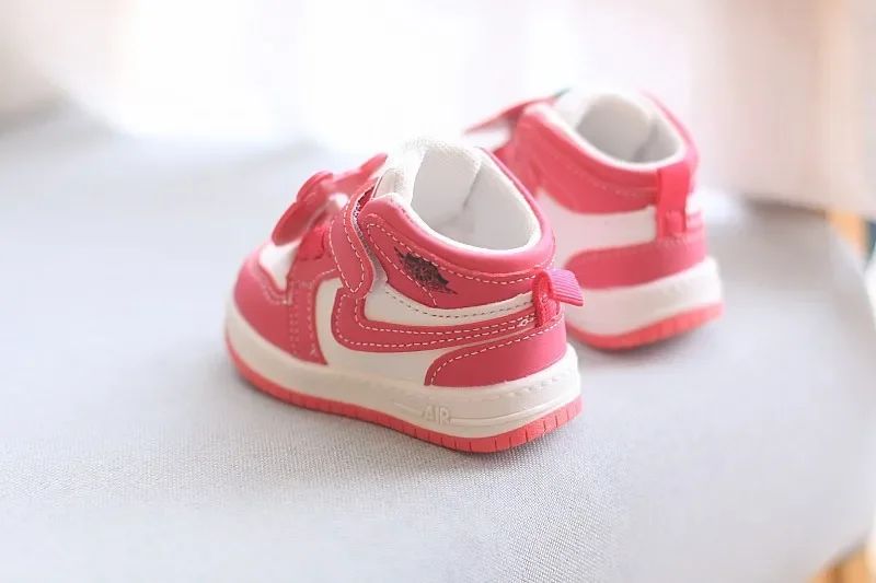 Boots Baby Girls Sneakers Board Shoes Cartoon Prints Soft Bottom Non-slip Children Casual Walking Shoes Boy Kids Children Shoes