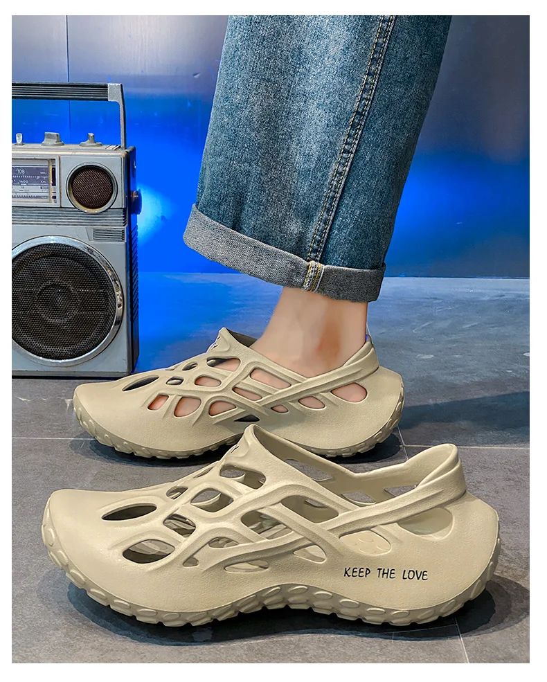 Summer Men Sandals Light EVA Men's Casual Shoes Hole Shoes Clogs Lovers Home Garden Outdoor Male Beach Flat Slippers Big Size