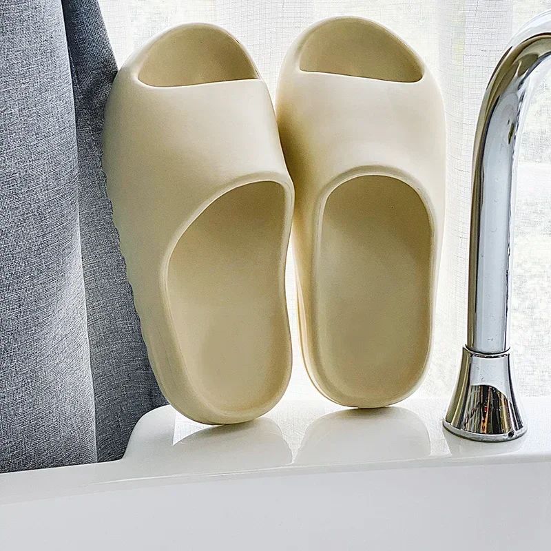 Hot coconut slippers cloud thick sole sandals summer fashion soft background beach male slippers female sandals eva slides