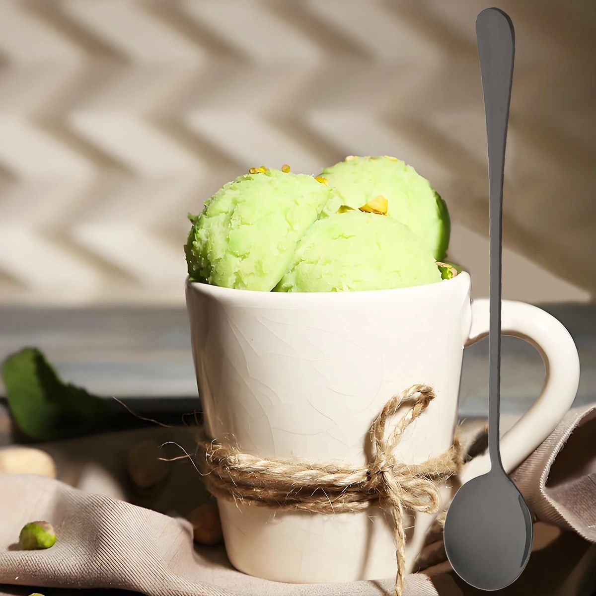 Conjunto de 8 Colheres de Sobremesa Brilhantes Aço Inoxidável Colher de Cabo Longo Adequada para Mexer Chá com Leite Suco Milk-shakes Sorvete Café