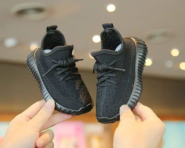 Baby Shoes Kids Sneakers Spring Summer Sandals Fluorescent Sole Sports Tennis Running Casual Flats Breathable Boys Girls Shoes