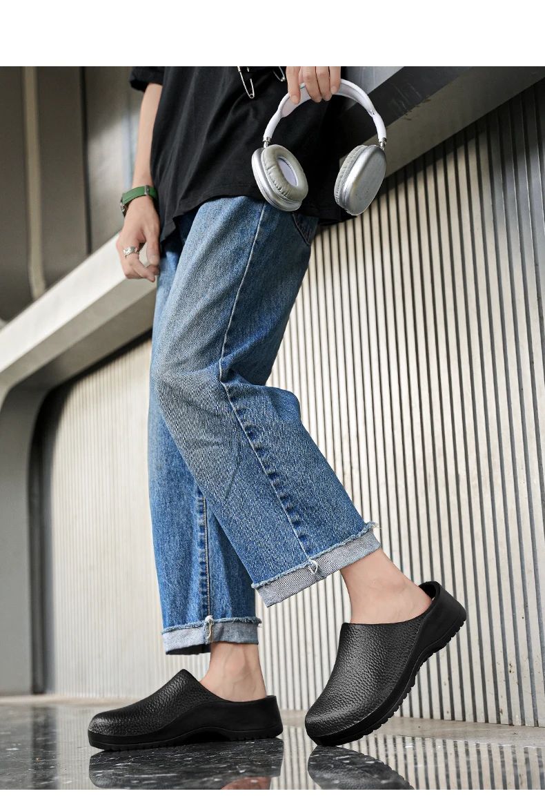 Kitchen Non-slip Oil-resistant Chef‘s Shoes Men's Waterproof Casual Flat Shoes Women's Slippers Couple Plus Size EVA Shoes