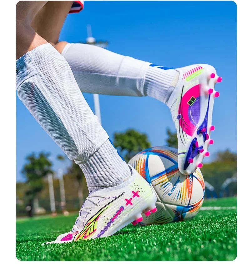 New Men Football Shoes Society Cleats Professional Soccer Shoes Indoor Fast Football Field Boots Sneaker Boy Original Training