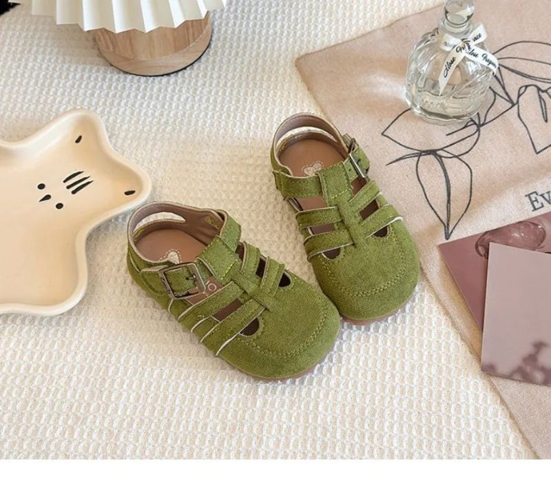 1-12Y Children's Sandals Toe Protect Boys Girls Summer New Candy Color Soft Sole Shoes Kids Casual Retro Flat Leather Sandals