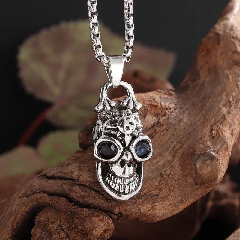 Colar Masculino Caveira Prisioneira Banhado a Prata, Acessório de Joia Gótica para Motociclistas, Punk Rock e Halloween