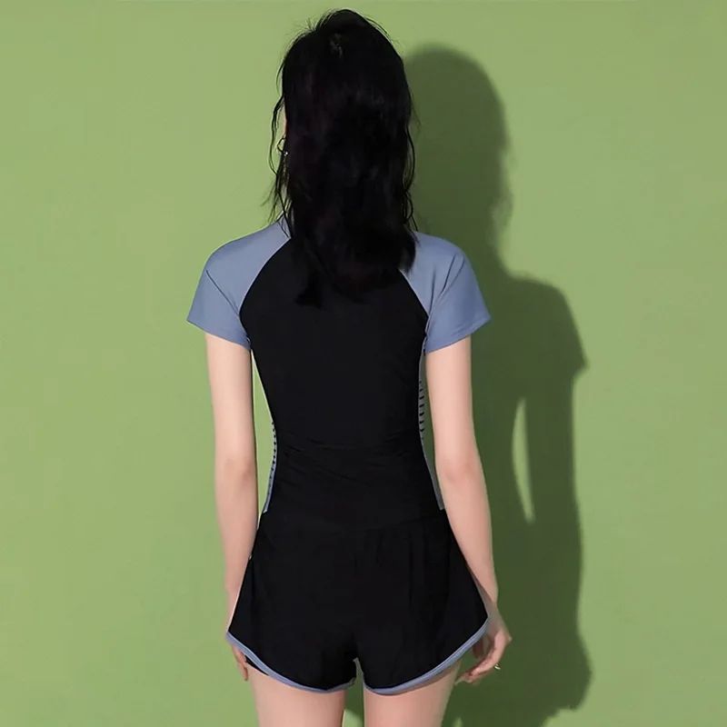 Sporty Two-Piece Swimsuit Short Sleeve plus Size Concealing Conservative Flat Footwear for Hot Springs Swimming Costume